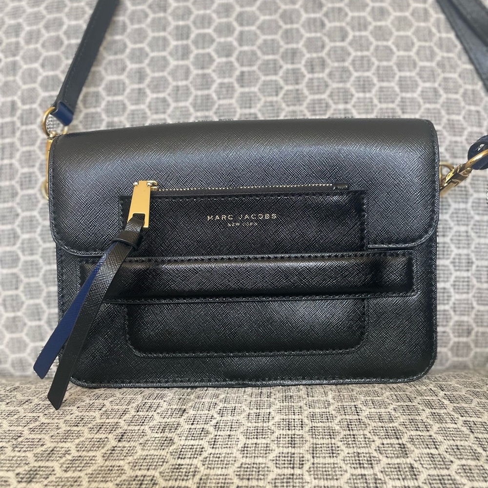 Marc Jacobs Black/Navy/Gold Crossbody Bag. FREE shipping.